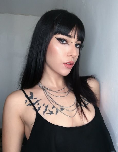 Foto di nudo di fuga di OnlyFans di Laylahearts66