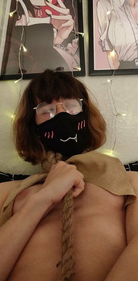 Foto di nudo di fuga di OnlyFans di Mspeep