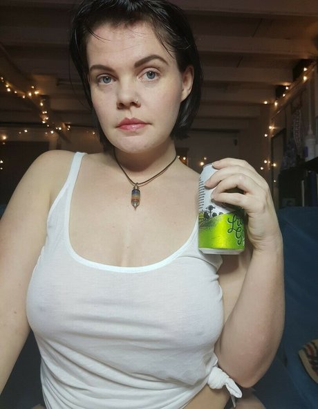 Обнаженная фотография утечки OnlyFans от Hanasolo