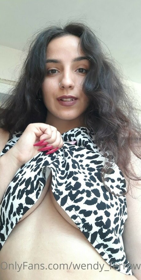 Alasti lekkinud OnlyFans-i pilt Wendyferrow