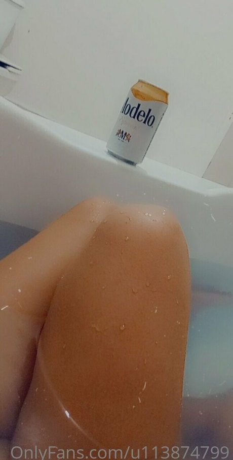 Photo nue de fuite OnlyFans de Itzel Loera