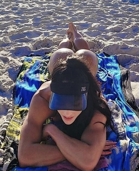 Gaby Tavares naked leaks OnlyFans pic