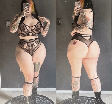 Photo nue de fuite OnlyFans de Kublaikhunt