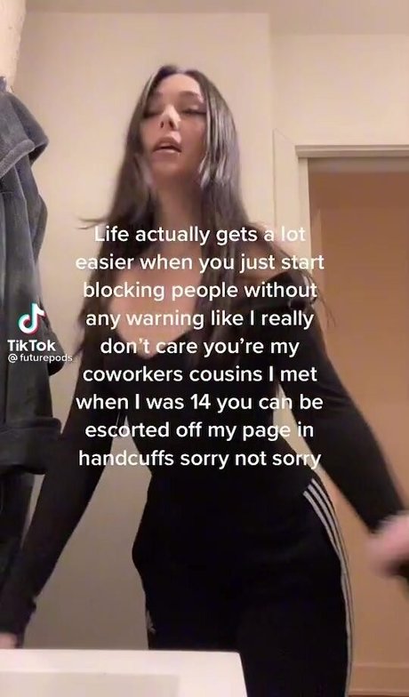 Nahá fotka uniklých OnlyFans od Futurepods