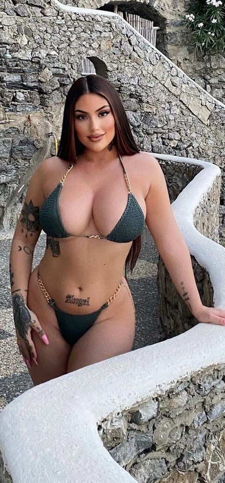 Обнаженная фотография утечки OnlyFans от Estelle Morain