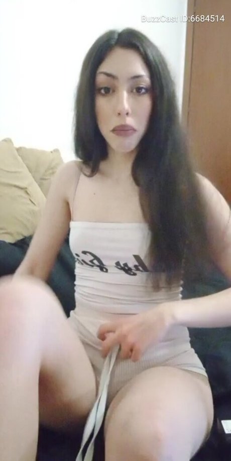 OnlyFans-model Nemesi