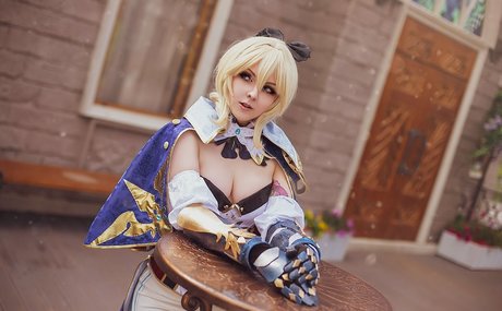 Обнаженная фотография утечки OnlyFans от Bizarre Deer