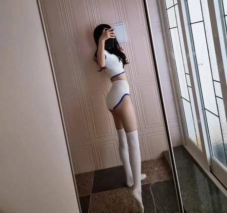 Foto di nudo di fuga di OnlyFans di Luluet