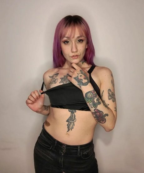 Nacktes geleaktes OnlyFans-Foto von Redfoxy12