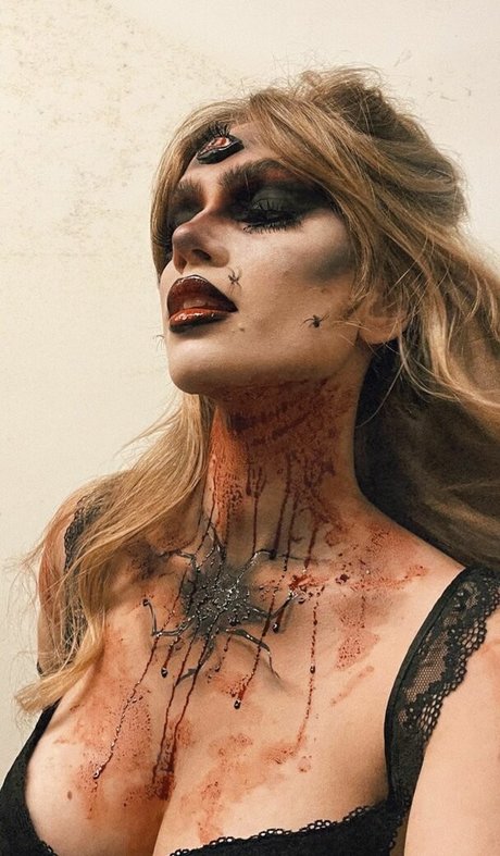 OnlyFans-model Submar1na