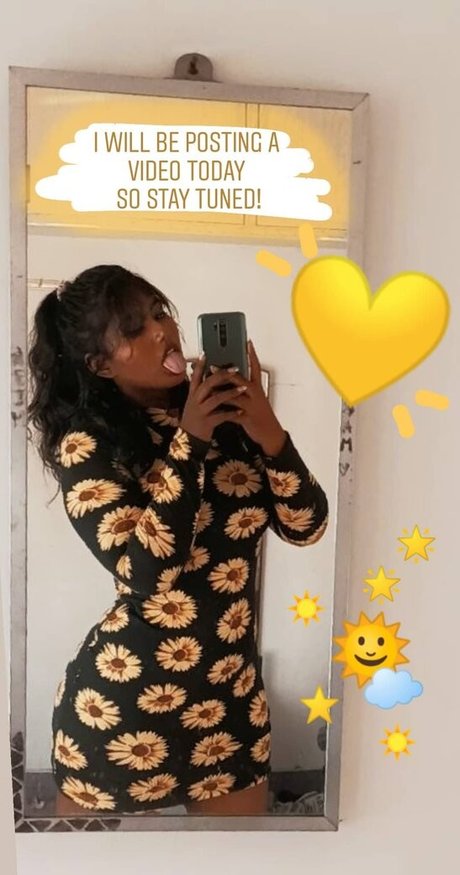 Alasti lekkinud OnlyFans-i pilt Keepinitnejm