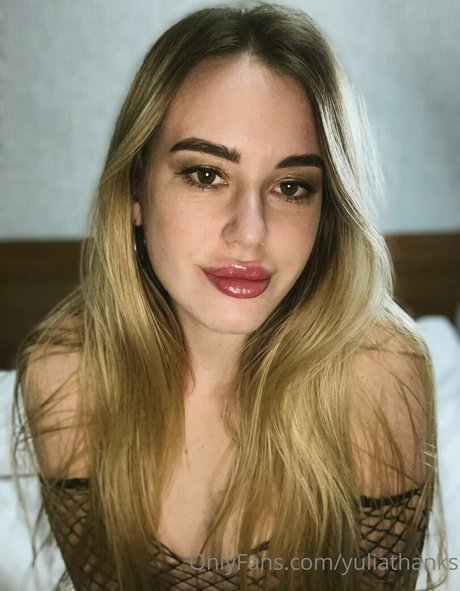 OnlyFans-model Yulia Thanks