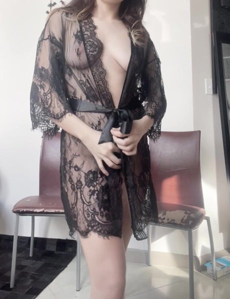 Обнаженная фотография утечки OnlyFans от Triana Pena