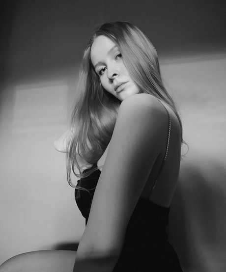 Naken lekkede OnlyFans-bilde av Bemysky