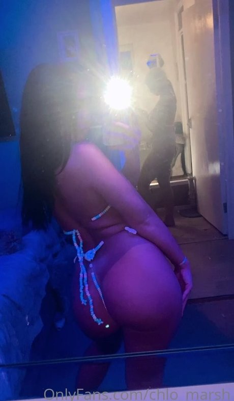 Nacktes geleaktes OnlyFans-Foto von Chlomarsh