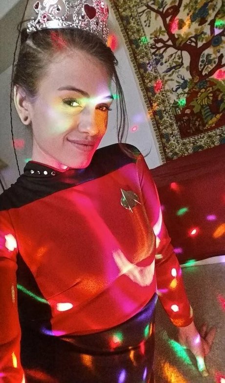 Naken lekkede OnlyFans-bilde av Moxyrocket