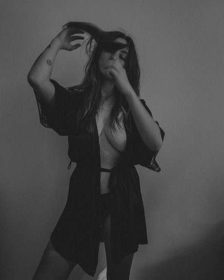 Nahá fotka uniklých OnlyFans od Sophieandjune