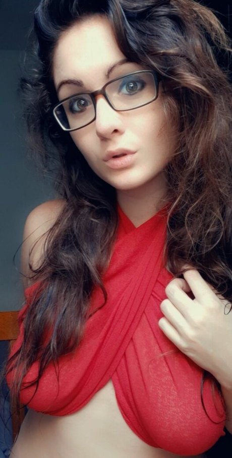 Naken läckt OnlyFans-bild av Aulabe