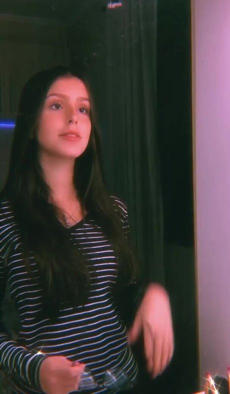 Iza Almeida naked leaks OnlyFans pic