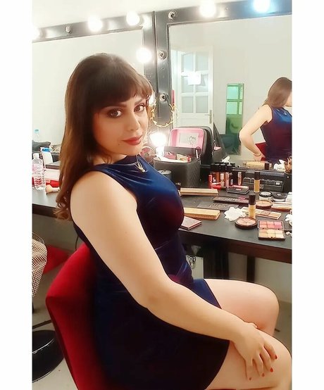 Nahá fotka uniklých OnlyFans od Islem Beji