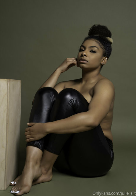 OnlyFans-model Julie Silver