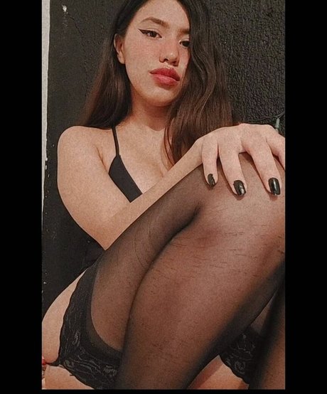 Inoheli OnlyFansリークヌード写真