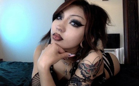 Naken lekkede OnlyFans-bilde av Princ3ssscissorhands