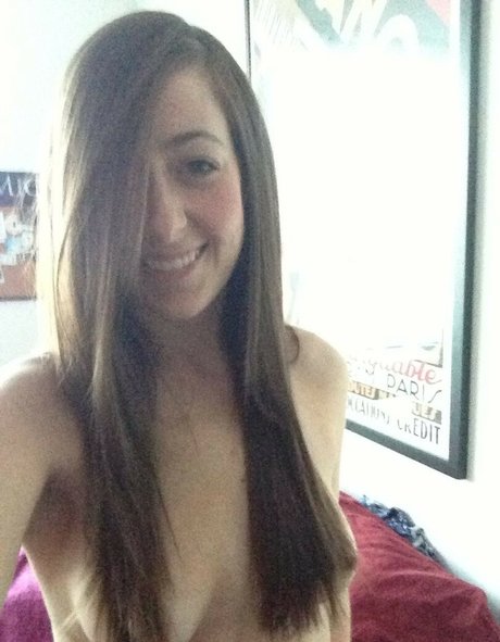 Nacktes geleaktes OnlyFans-Foto von Sarah Schneider