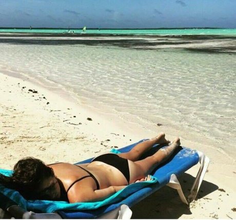 Shelley Hennig OnlyFans泄露裸照