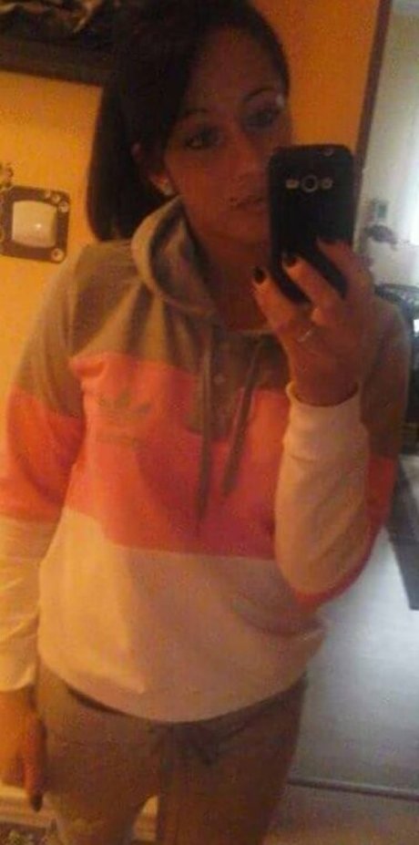 Обнаженная фотография утечки OnlyFans от Gabriele Oliveira