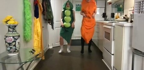 Naken lekkede OnlyFans-bilde av Littlesugarpea