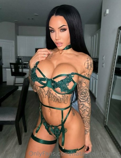 Natasha Noelle OnlyFansリークヌード写真