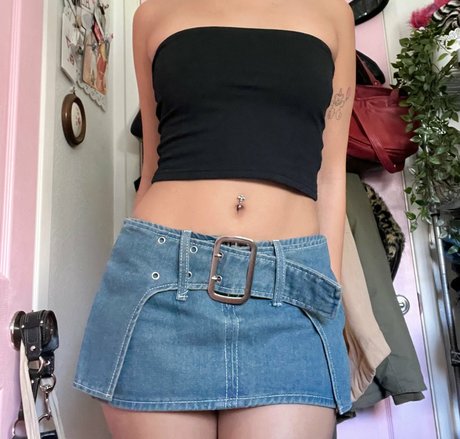 Naken lekkede OnlyFans-bilde av Erotiicaaa