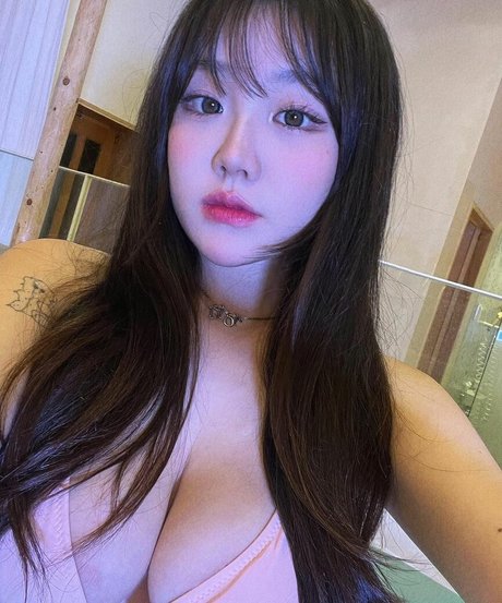 Foto desnuda filtrada de OnlyFans de Sejinming