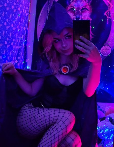 Обнаженная фотография утечки OnlyFans от Faexbear