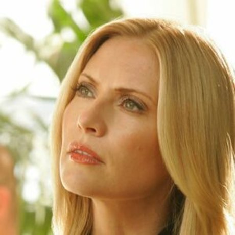 Alasti lekkinud OnlyFans-i pilt Emily Procter
