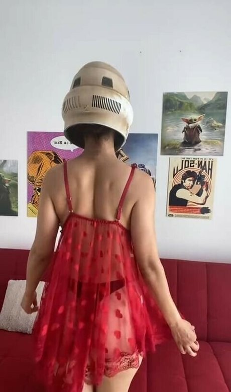 Naken lekkede OnlyFans-bilde av Imperialaliciaa