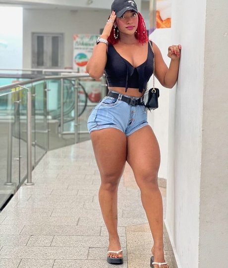 OnlyFans-model Maryoficialfit