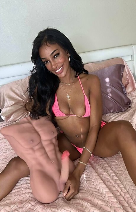 Drayadominicana OnlyFansリークヌード写真