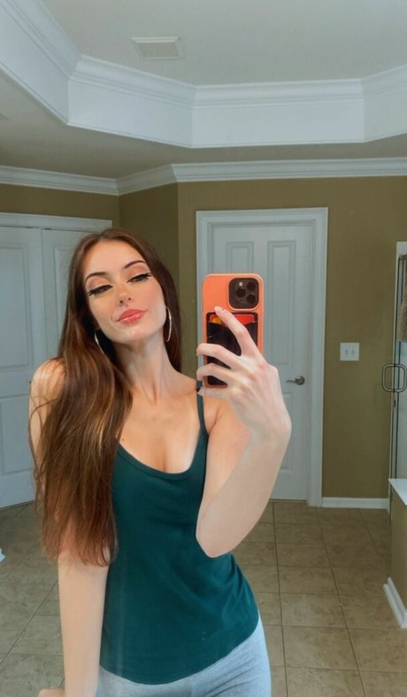 Foto di nudo di fuga di OnlyFans di Luweazl