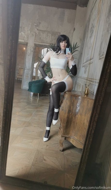 Обнаженная фотография утечки OnlyFans от Oniksiya Sofinikum