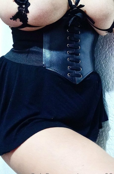 Photo nue de fuite OnlyFans de Vanessamx98