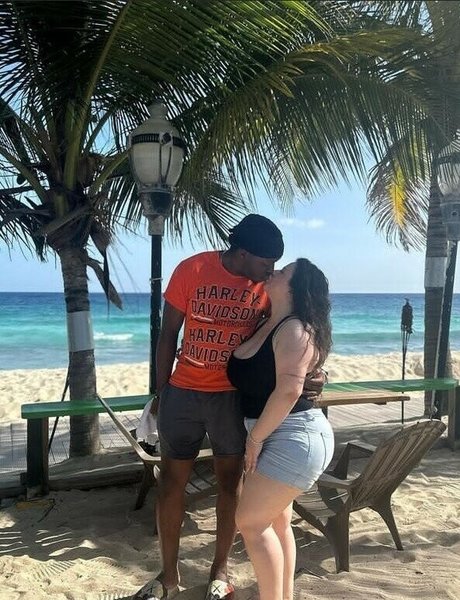 Huda Style naked leaks OnlyFans pic