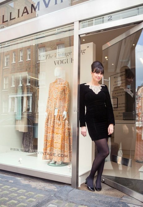 Naken läckt OnlyFans-bild av Gizzi Erskine