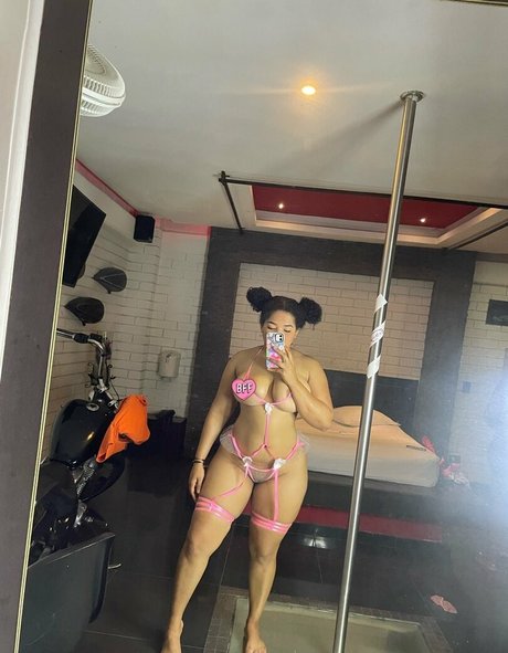 Foto desnuda filtrada de OnlyFans de Karen Cano