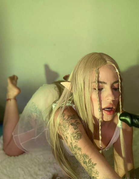 Naken lekkede OnlyFans-bilde av Laumonsalve01