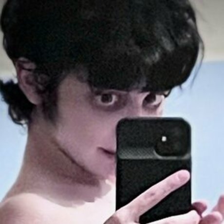 Nacktes geleaktes OnlyFans-Foto von Cursedarachnid