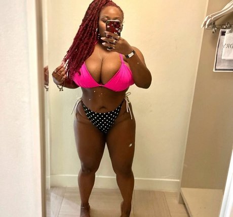 Msolurin OnlyFansリークヌード写真