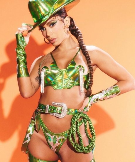 Nacktes geleaktes OnlyFans-Foto von Anitta