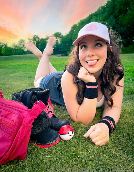 Alasti lekkinud OnlyFans-i pilt Kiaraskyefree